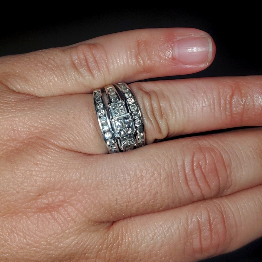 2 ct engagement/wedding ring